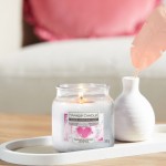 YANKEE CANDLE Home Inspiration Lumanare Parfumata Borcan Mediu Bubble Time 340gr.